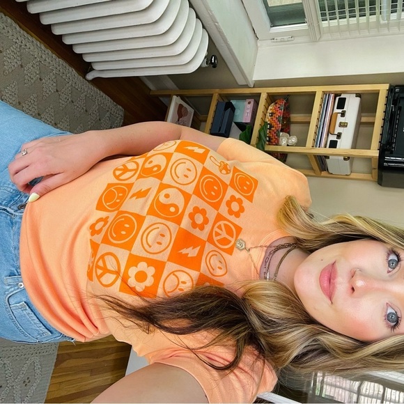 PacSun Orange Checker Symbol Grid Tee - Picture 2 of 9